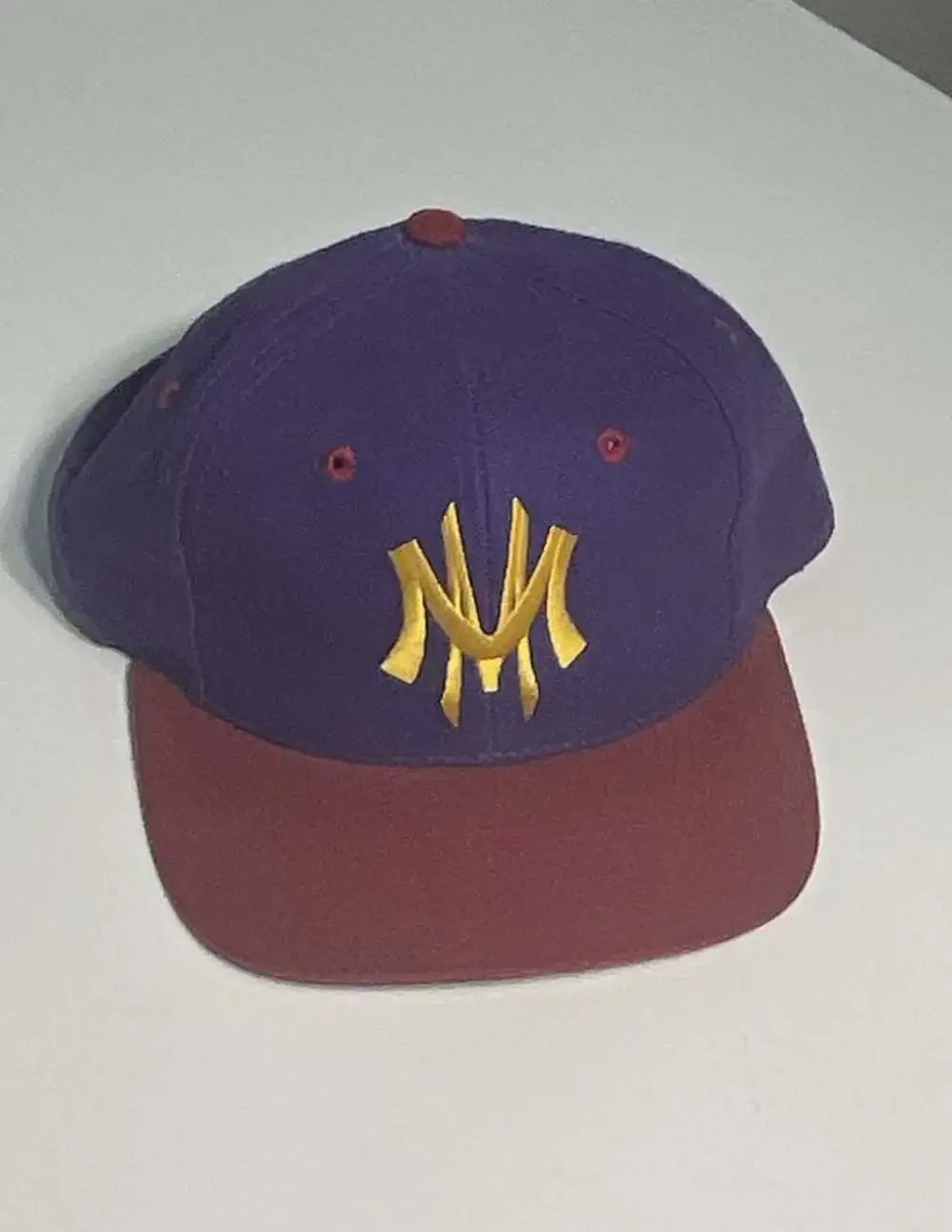 Vintage Mickey & Co Disney MM Logo Snapback Hat Purple‎ Red